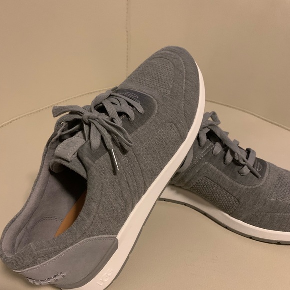 New UGG woman’s Adeline Jersey Knit Sneakers size 10 - Picture 9 of 16